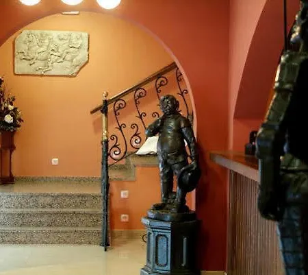 Cervantes Hotel 2*