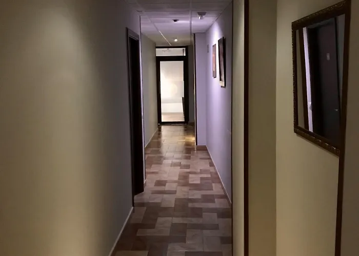 酒店 塞万提斯酒店 2*