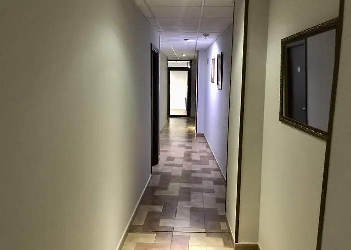 酒店 塞万提斯酒店 2*