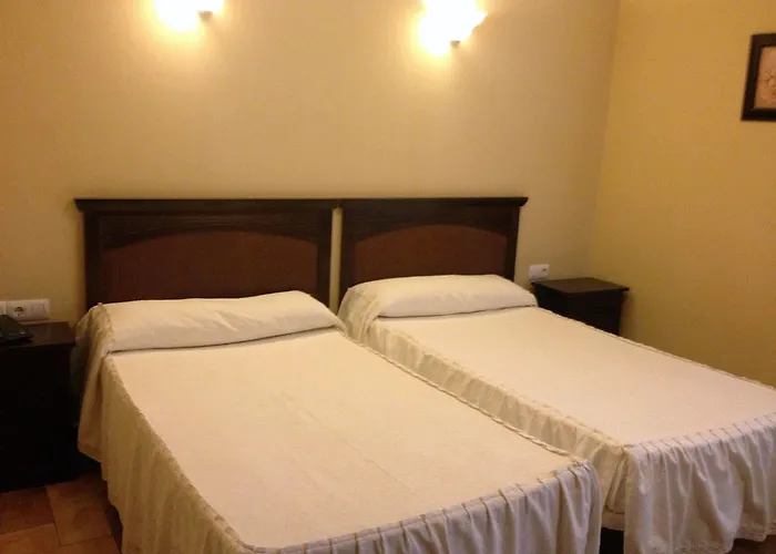 塞万提斯酒店 2*